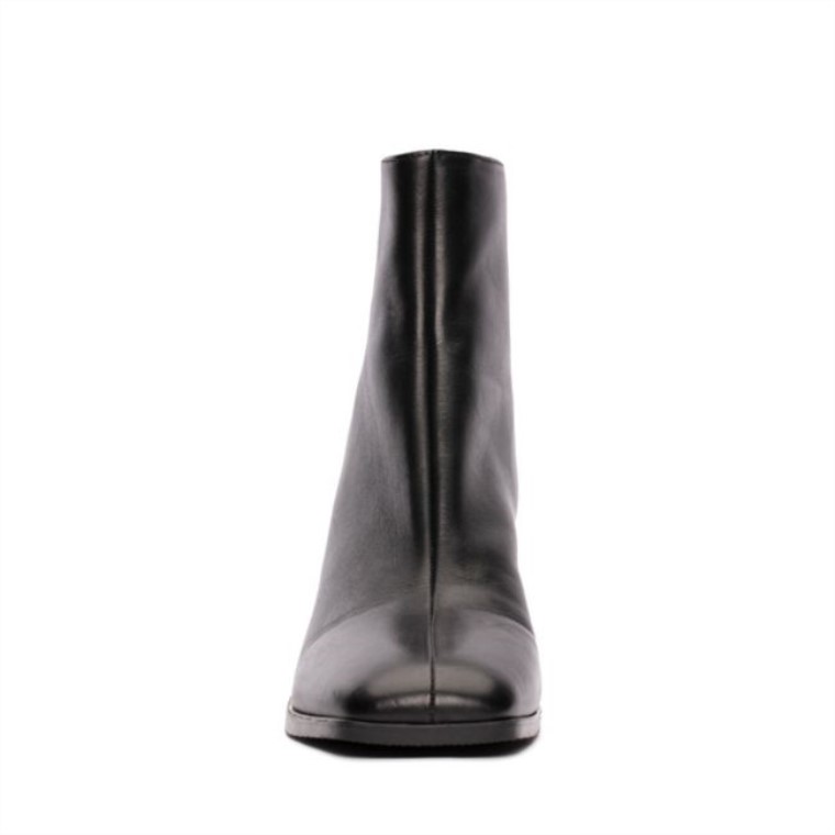 Cuero Negro Clarks Seren Zip Cuero Negro