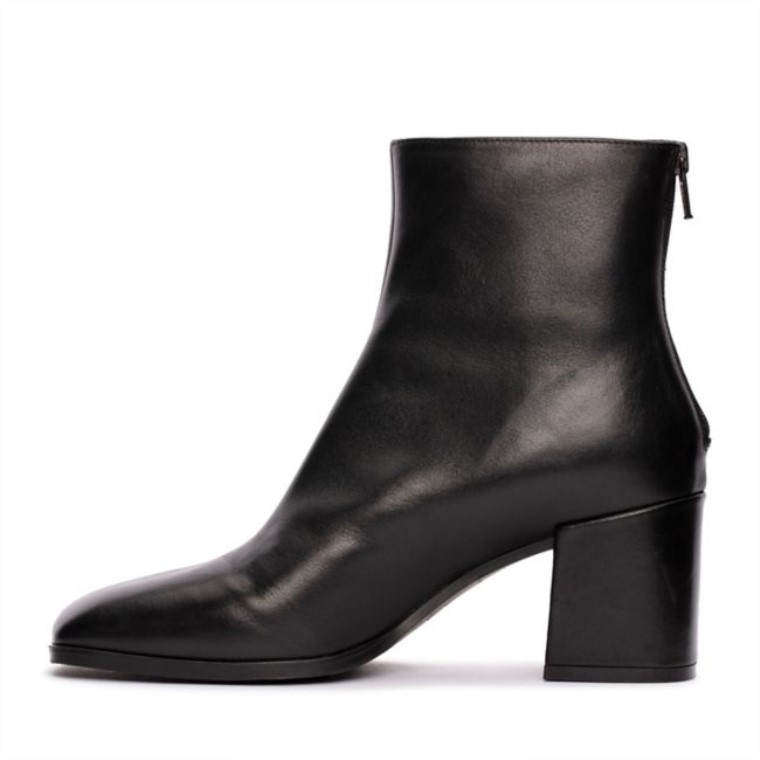 Cuero Negro Clarks Seren Zip Cuero Negro