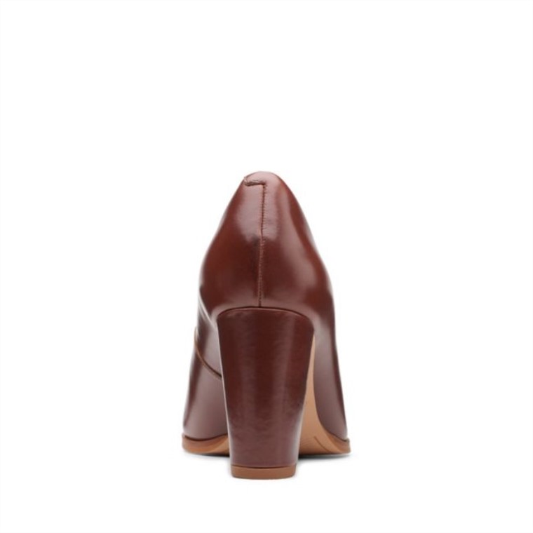 Cuero Marrón Británico Clarks Kaylcara 2 Cuero Marrón Británico
