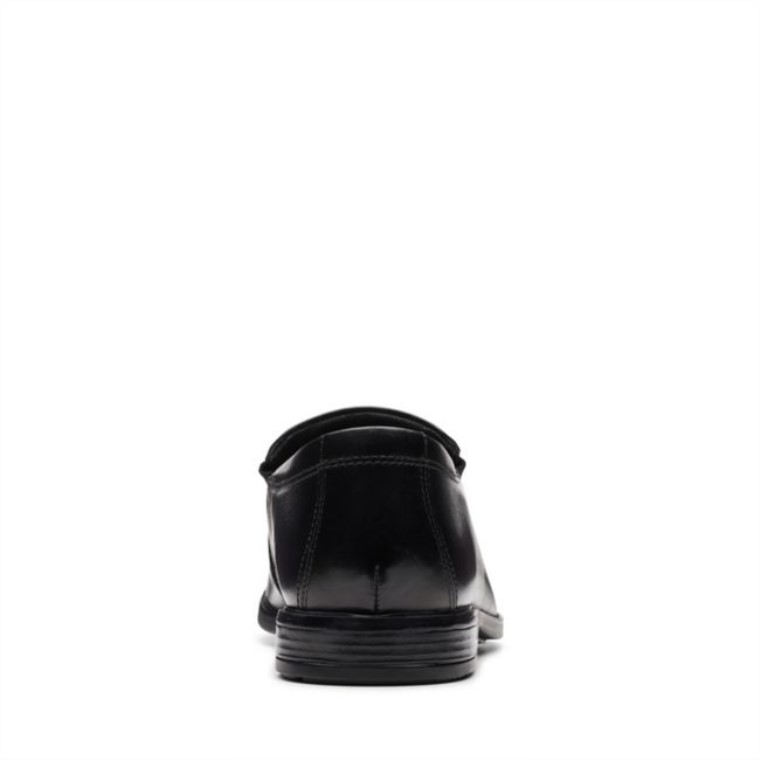 Cuero Negro Clarks Borde Howard Cuero Negro