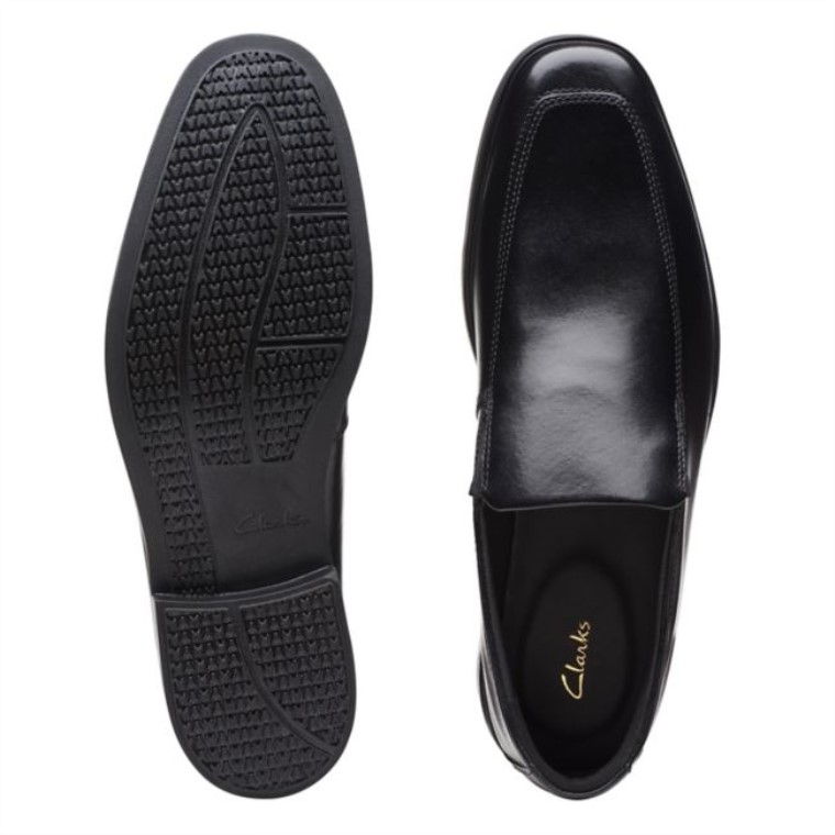 Cuero Negro Clarks Borde Howard Cuero Negro