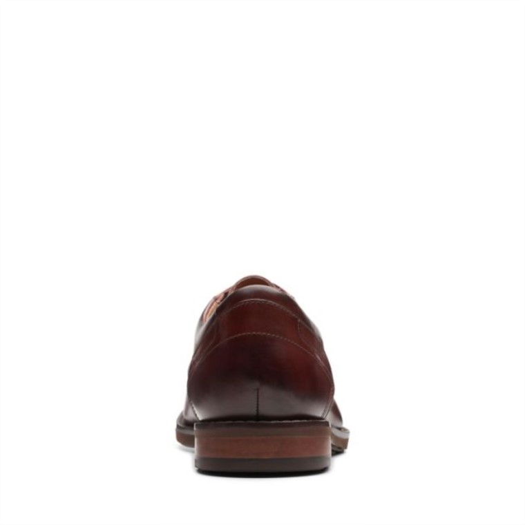 Cuero Marrón Clarks Un Hugh Encaje Cuero Marrón