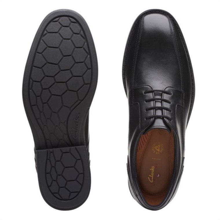 Clarks Un Hugh Way Cuero Negro Cuero Negro