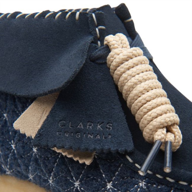 Botas Sashiko Clarks Wallabee Azul Marino