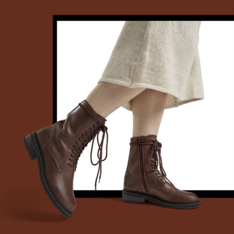 Cuero Marrón Oscuro Tilham Encaje Cuero Marrón Oscuro Clarks