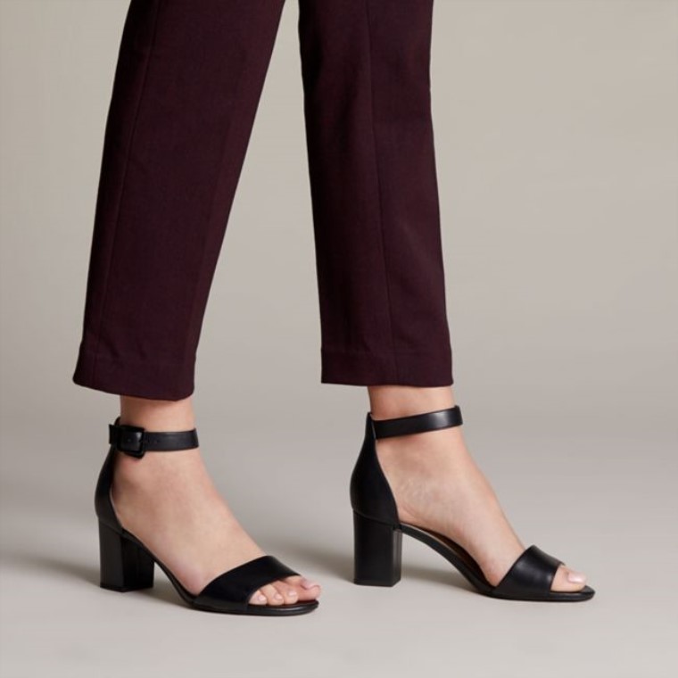 Deva Mae Cuero Negro Clarks Cuero Negro