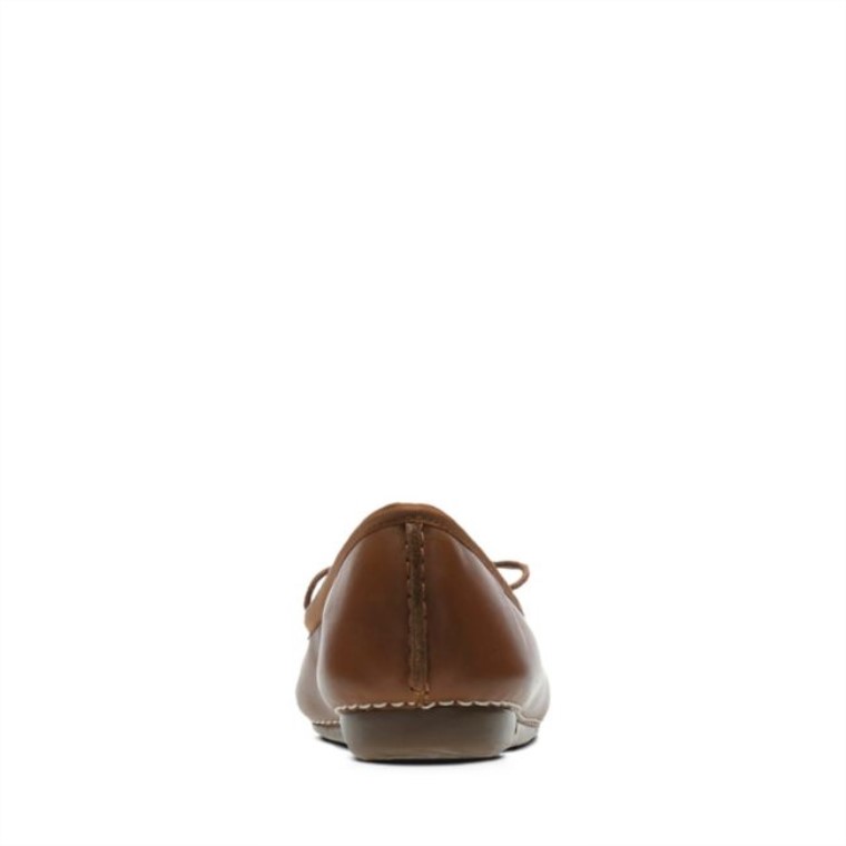 Freckle Ice Cuero Marrón Oscuro Clarks Cuero Marrón Oscuro