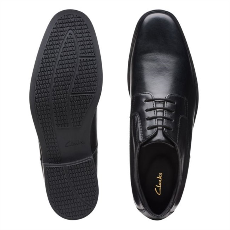 Howard Walk Cuero Negro Clarks Cuero Negro