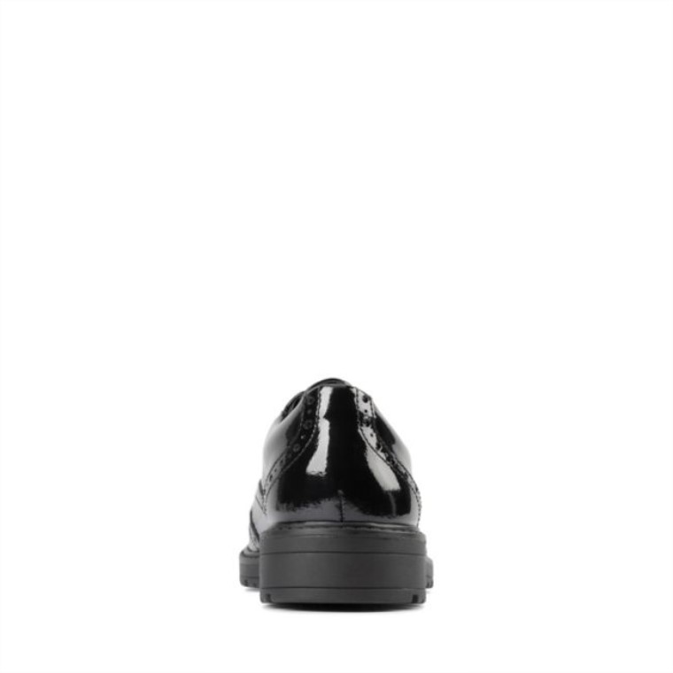 Loxham Brogue Juvenil Charol Negro Clarks Charol Negro