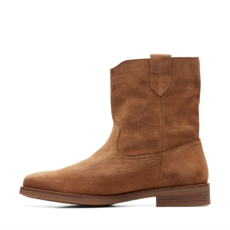 Memi Mid Tan Suede Clarks Tan Suede