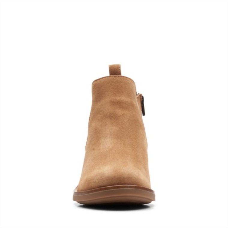 Tan Suede Clarks Memi Zip Tan Suede
