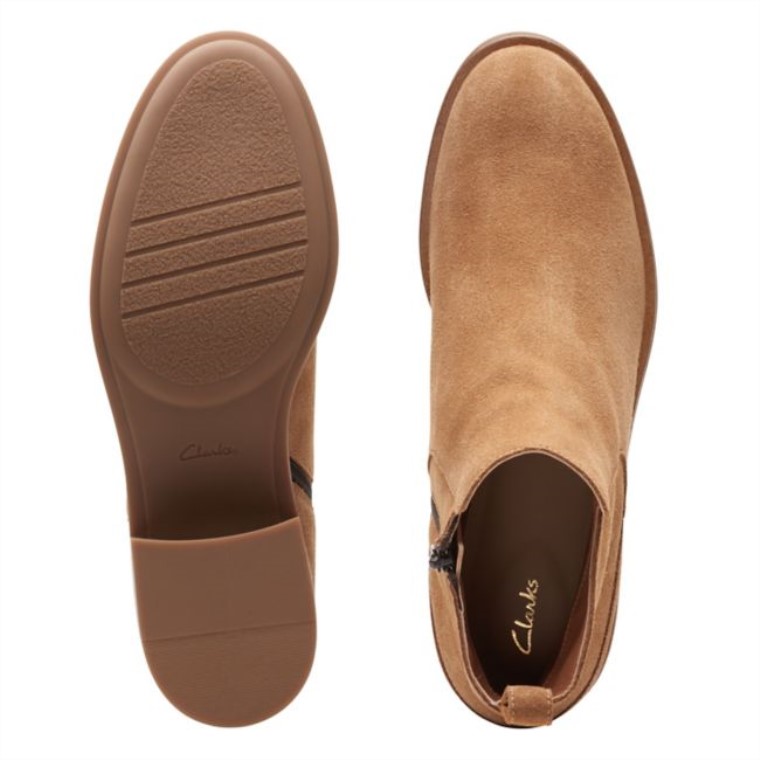Tan Suede Clarks Memi Zip Tan Suede