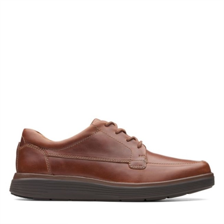 Un Morada Facilidad Cuero Marrón Oscuro Clarks Cuero Marrón Oscuro