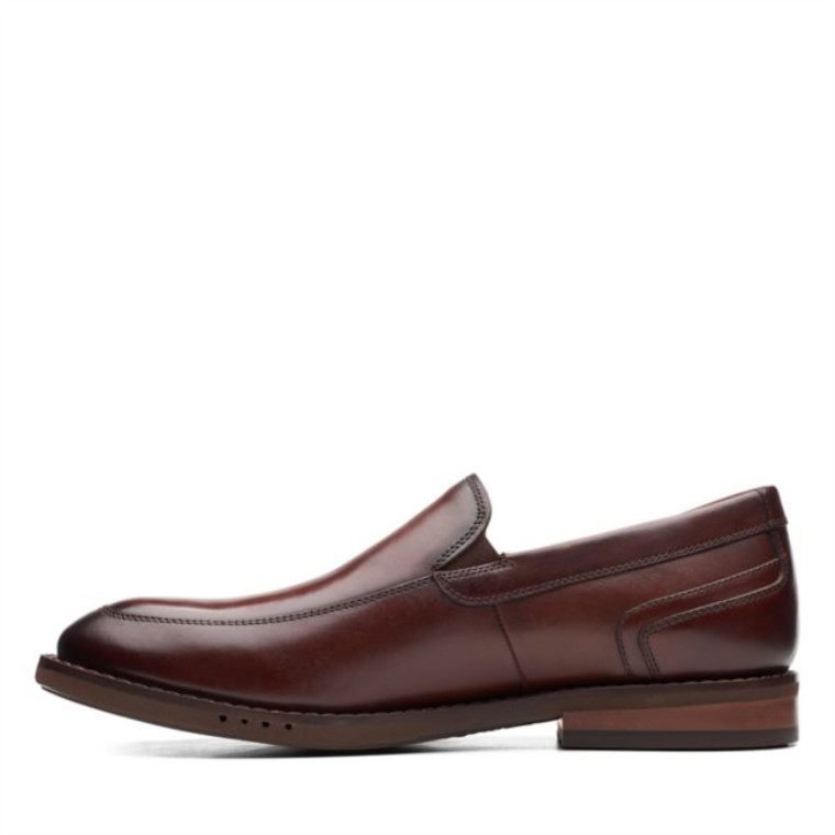 Un Hugh Step Cuero Marrón Clarks Cuero Marrón