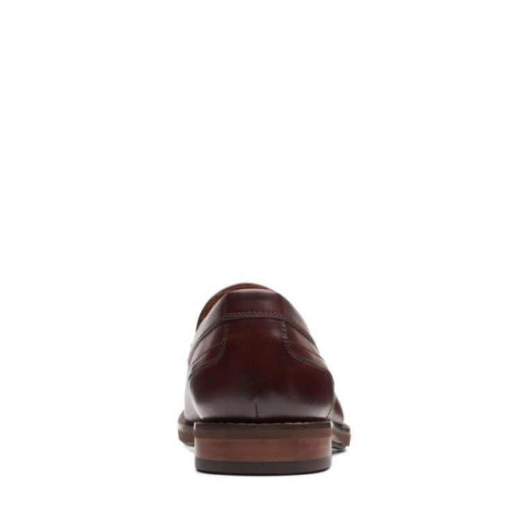 Un Hugh Step Cuero Marrón Clarks Cuero Marrón