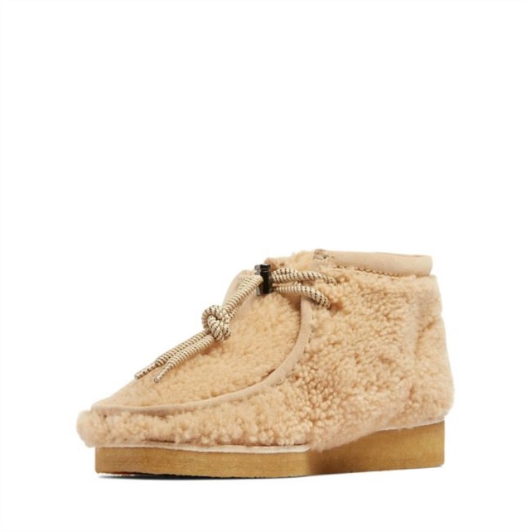 Botas Wallabee Lana Beige Clarks Lana Beige