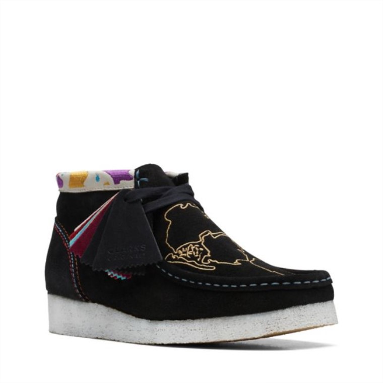 Botas Wallabee Bordadas Negras Clarks Bordadas Negras