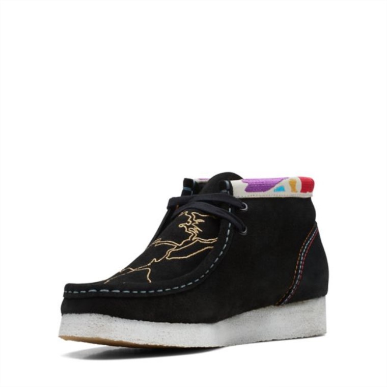 Botas Wallabee Bordadas Negras Clarks Bordadas Negras