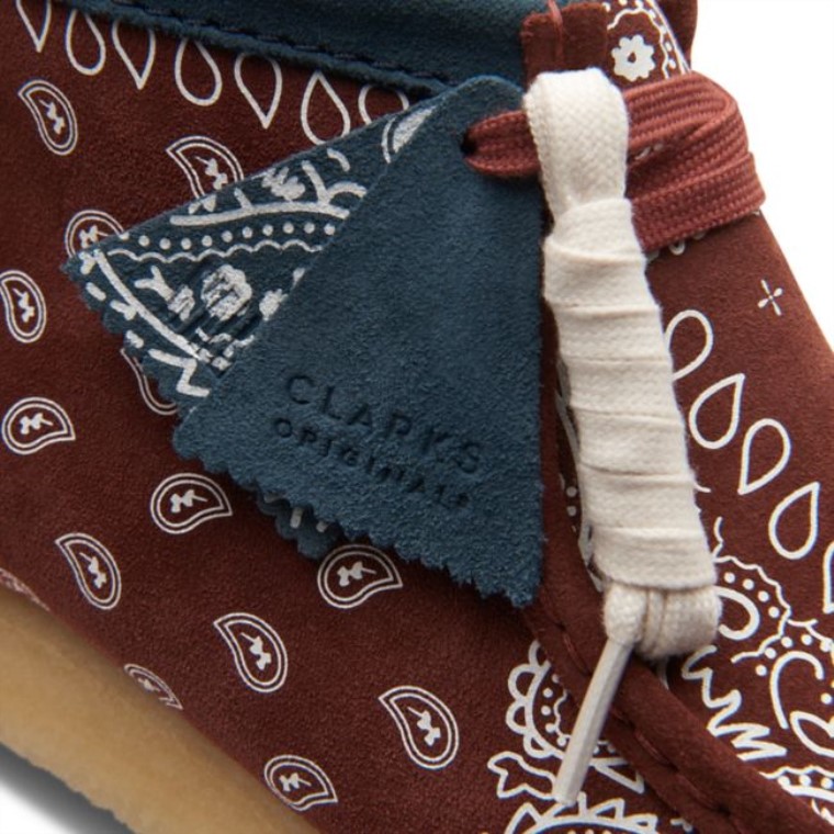 Wallabee Bota Ladrillo Paisley Ladrillo Clarks