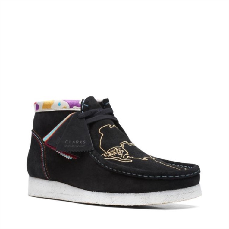 Botas Clarks Wallabee Negras Bordadas