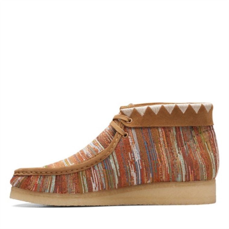 Bota Wallabee Tela Jengibre Tela Clarks Jengibre