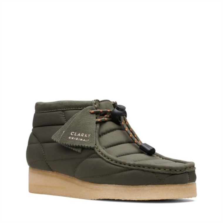 Bota Wallabee Caqui Acolchada Clarks Caqui