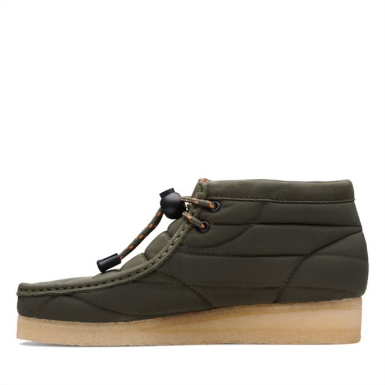 Bota Wallabee Caqui Acolchada Clarks Caqui