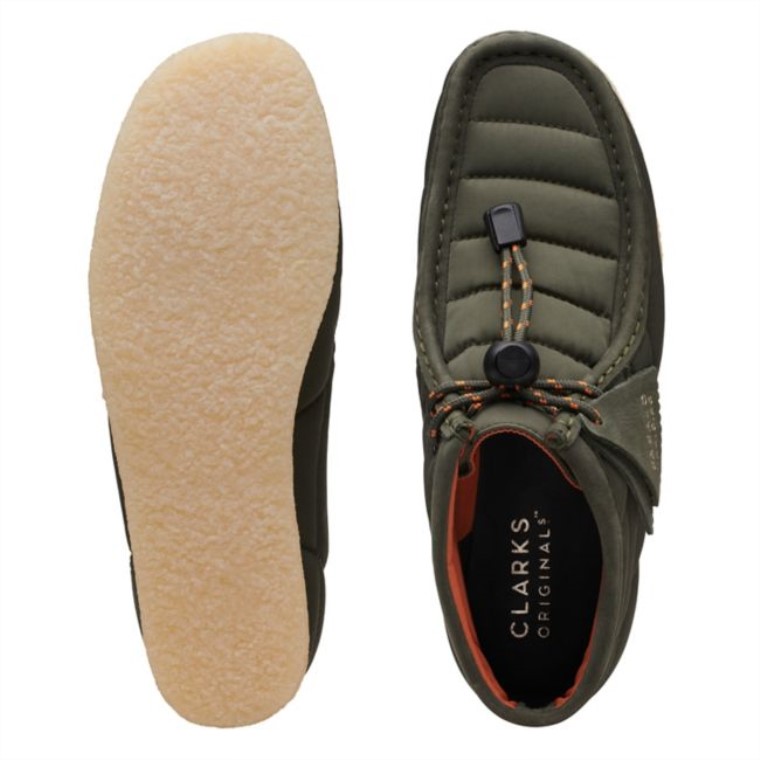 Bota Wallabee Caqui Acolchada Clarks Caqui
