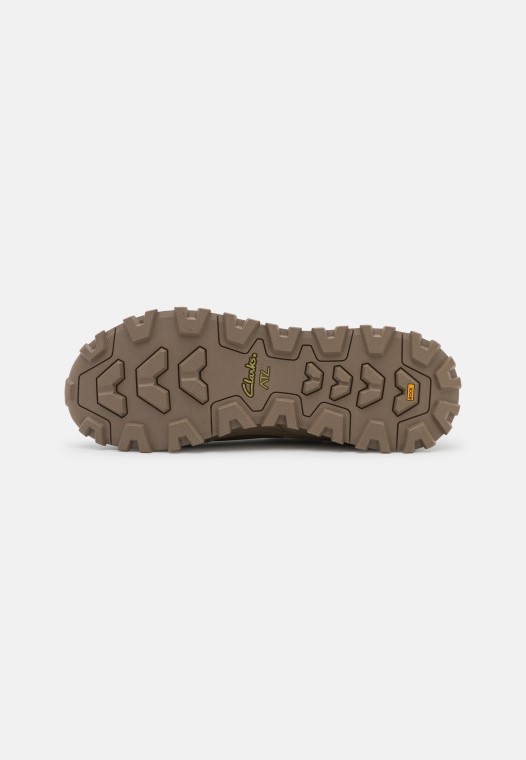 Botines Clarks Atltrecupwp Pierna
