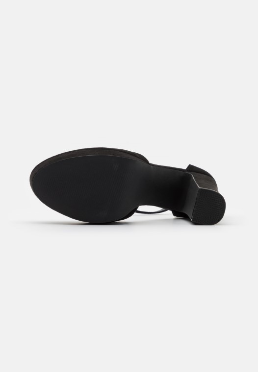 Tacones Negros Clarks