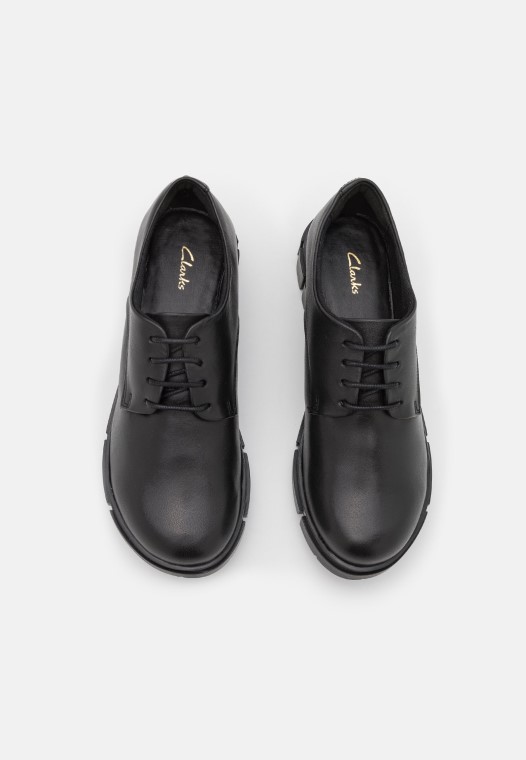 Clarks Teala Encaje Cordones Negro
