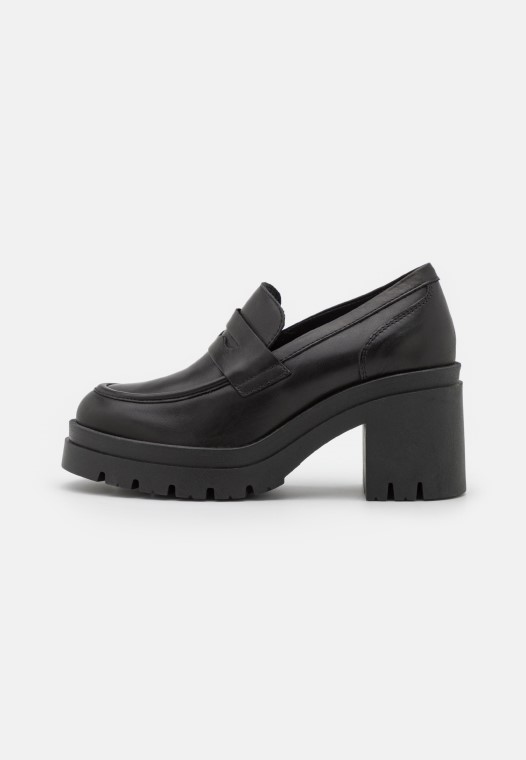 Tacones De Plataforma De Tierra Negra Clarks