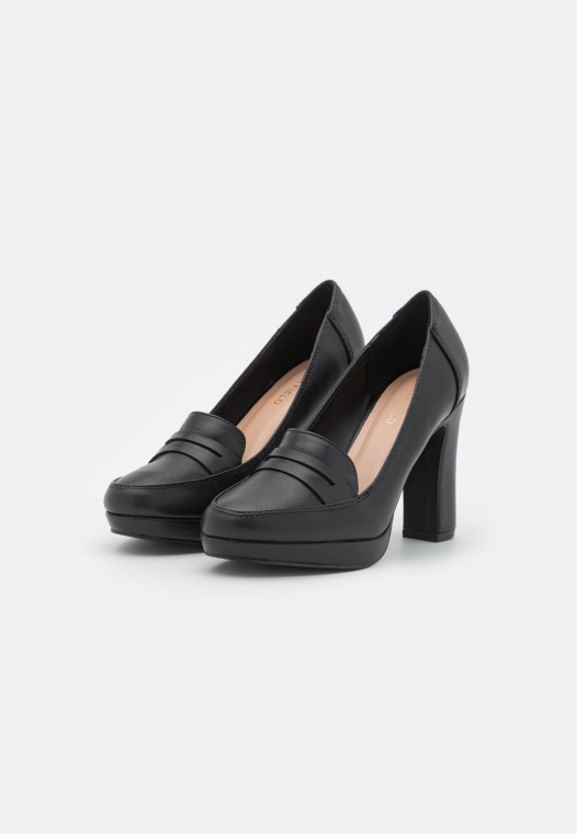Tacos De Plataforma Negros Clarks