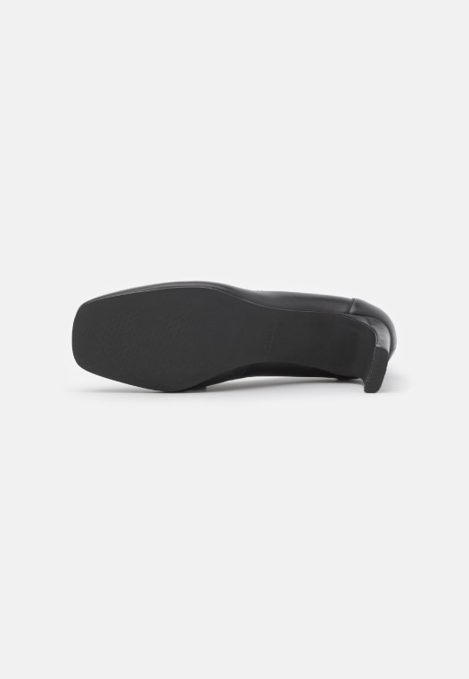 Negro Interés Clarks Seren Tacones Clásicos