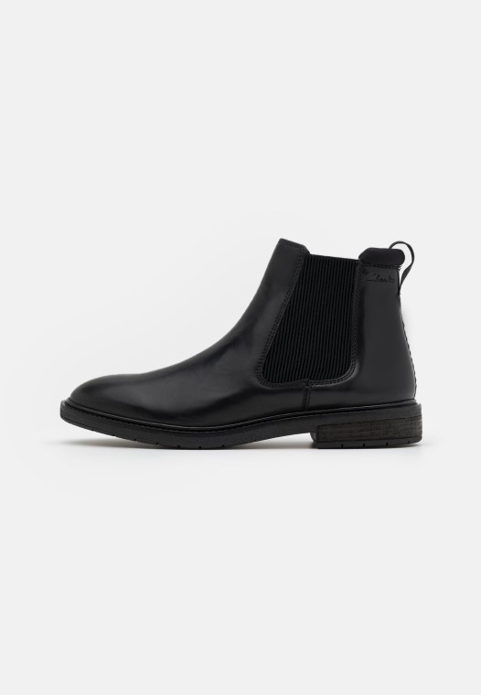 Negro Clarks Clarkdale Hall Clásico Botas