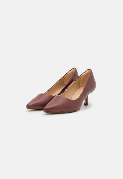Violeta Tacones Clasico Coñac Clarks