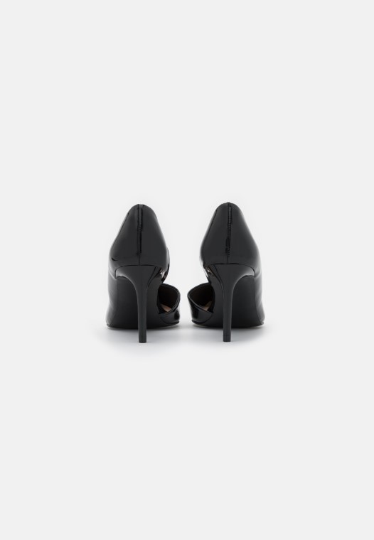 Tacones Clasicos Negros Clarks