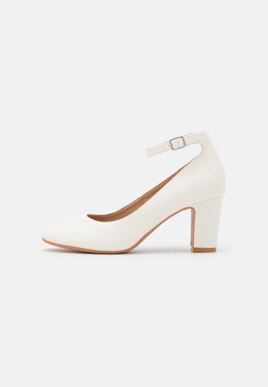 Tacones Clasicos Blancos Clarks