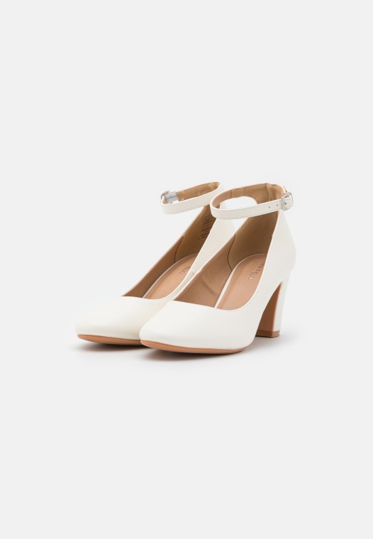 Tacones Clasicos Blancos Clarks