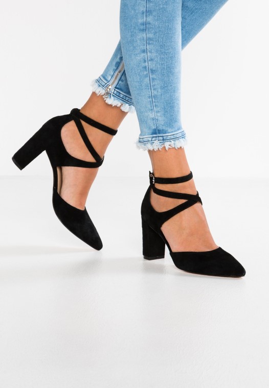 Tacones Negros De Cuero Clarks