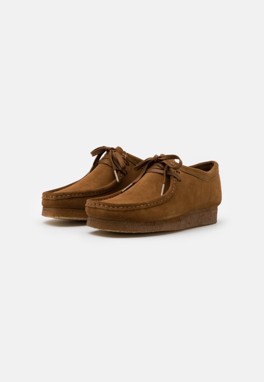 Cola Clarks Wallabee Zapatos Casual Con Cordones