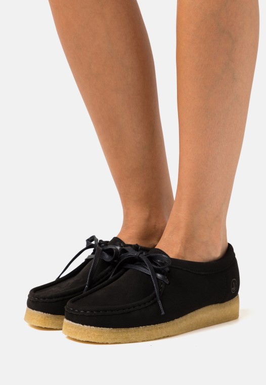 Clarks Wallabee Negro Casual Con Cordones