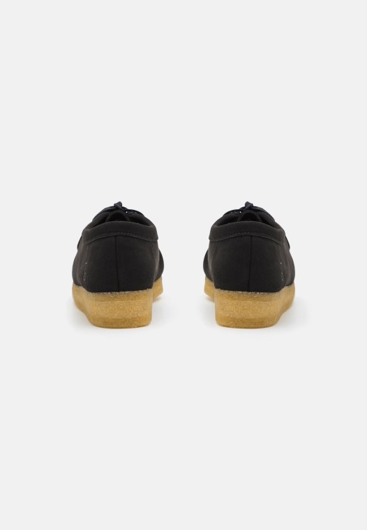 Clarks Wallabee Negro Casual Con Cordones