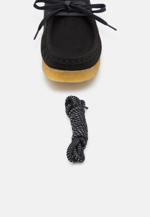 Clarks Wallabee Negro Casual Con Cordones
