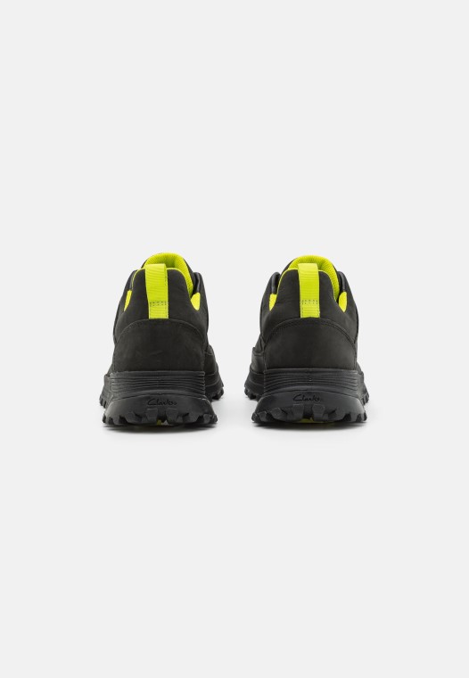 Zapatillas Clarks Trek Run Negras