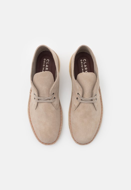 Bota Safari Casual Cordones Arena Clarks