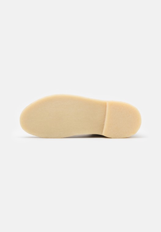 Bota Safari Casual Cordones Arena Clarks