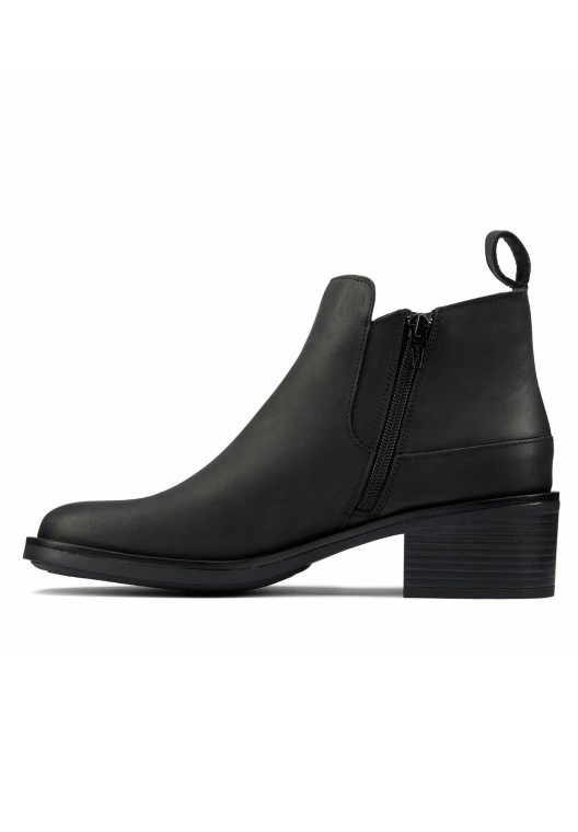 Botines Clarks Memi Zip Negro