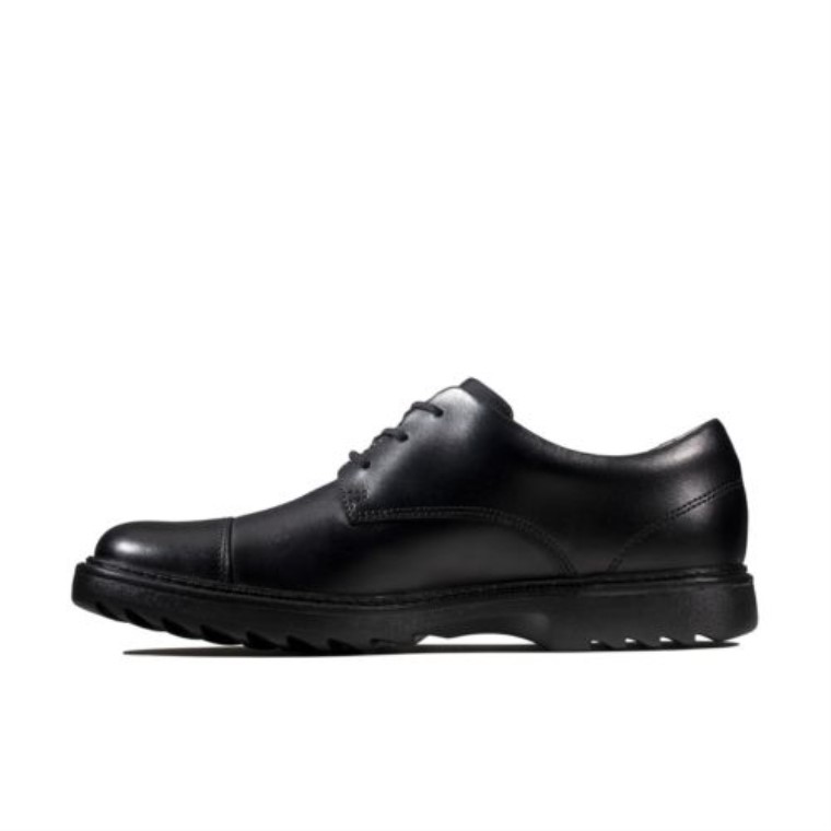 Cuero Negro Asher Se Eleva Jnr F Ajuste Clarks