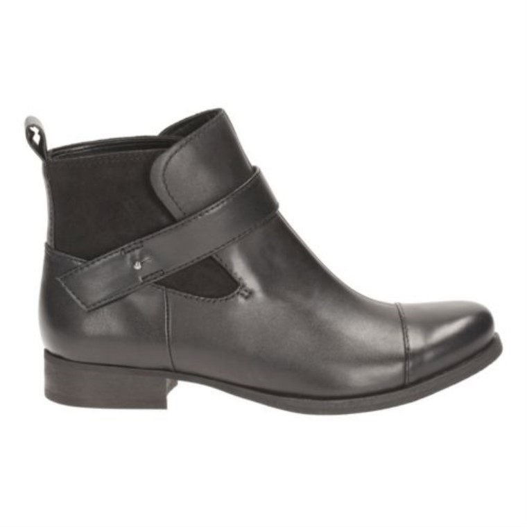 Cuero Negro Clarks Ladbroke Magia